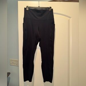 lululemon Women’s Black Align High Rise Legging with Pockets 25’